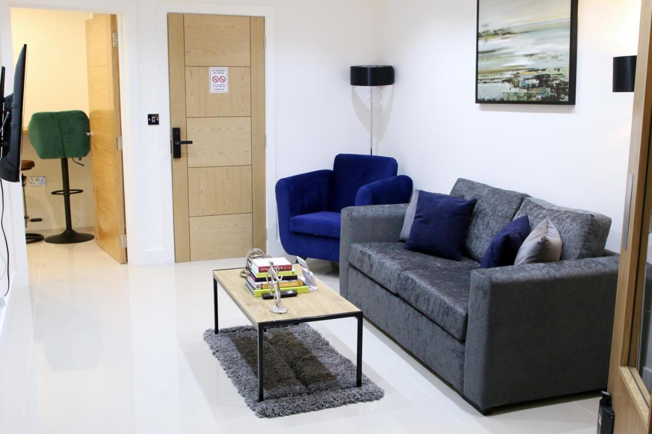Lovely Studio Apartment With Access For Wheel-Chairs In Sydenham ロンドン エクステリア 写真